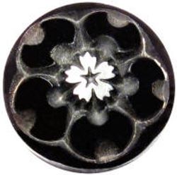 22-1.6.2  Multi-lobed (Cinquefoil) - white metal with enamel